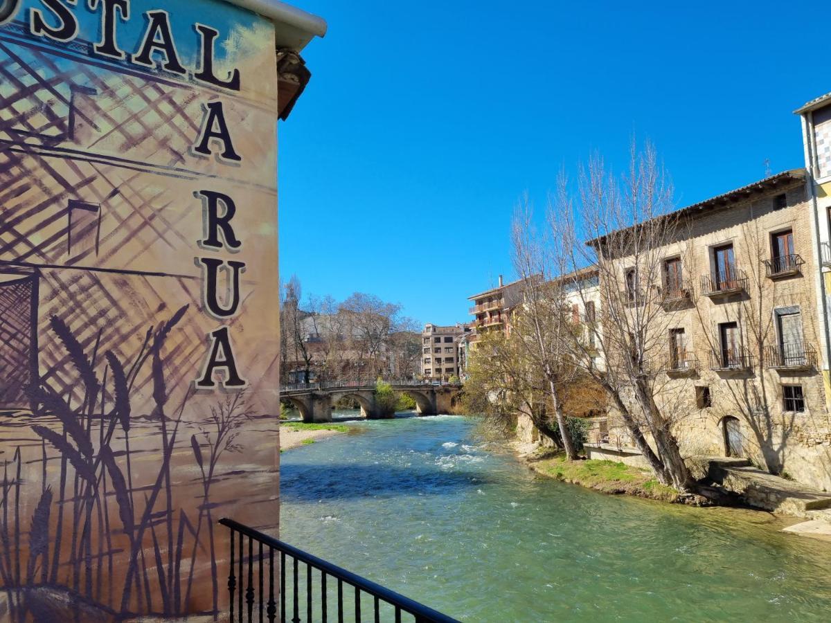 Hostal La Rua Estella Exterior photo